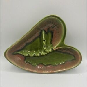 Vintage USA Pottery Heart Shaped‎ Ashtray Green Brown Mid Century Modern Decor